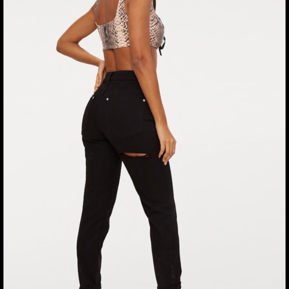 PLT BUM RIP JEANS